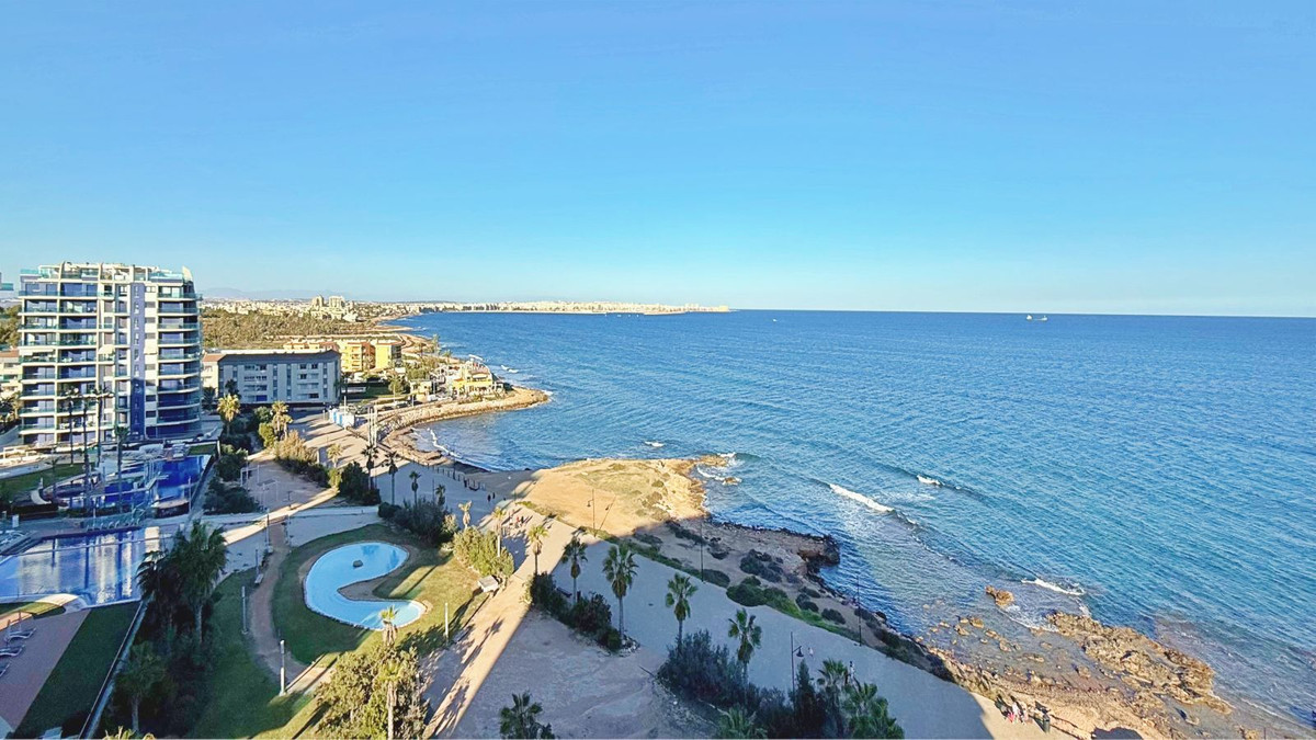 Penthouse te koop in Punta Prima | 3 slaapkamers H5236771