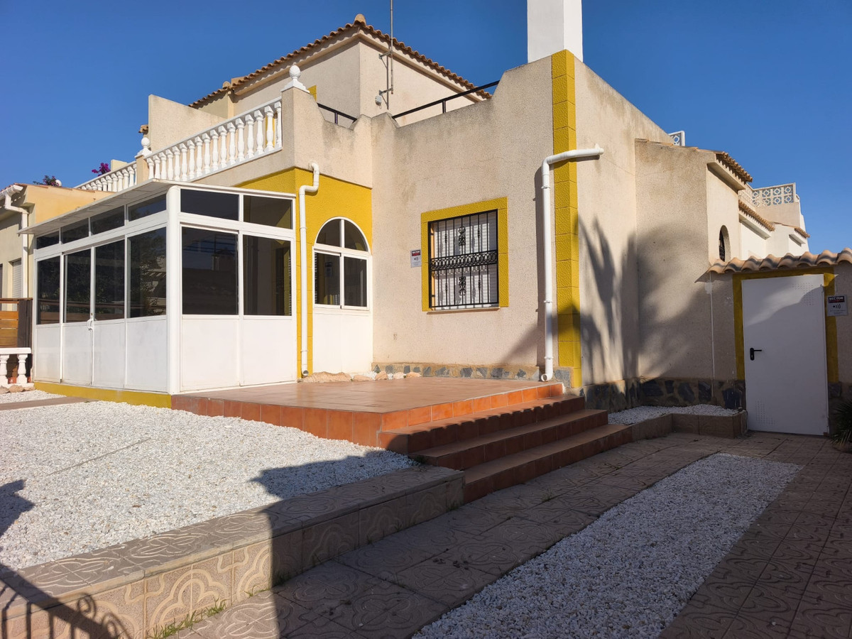 Bungalow te koop in Punta Prima | 3 slaapkamers H5256544