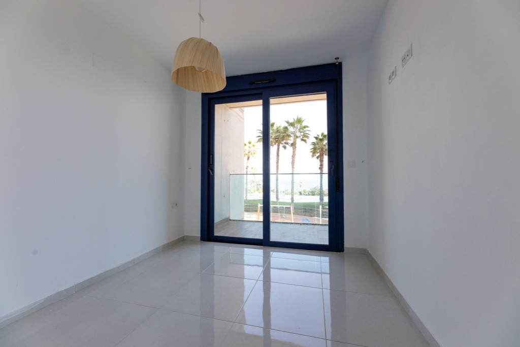 Appartement te koop in Punta Prima | 2 slaapkamers H5265361
