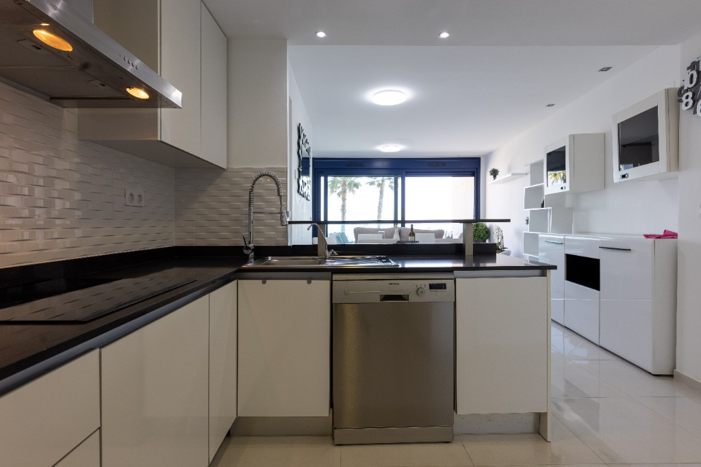 Appartement te koop in Punta Prima | 2 slaapkamers H5265361