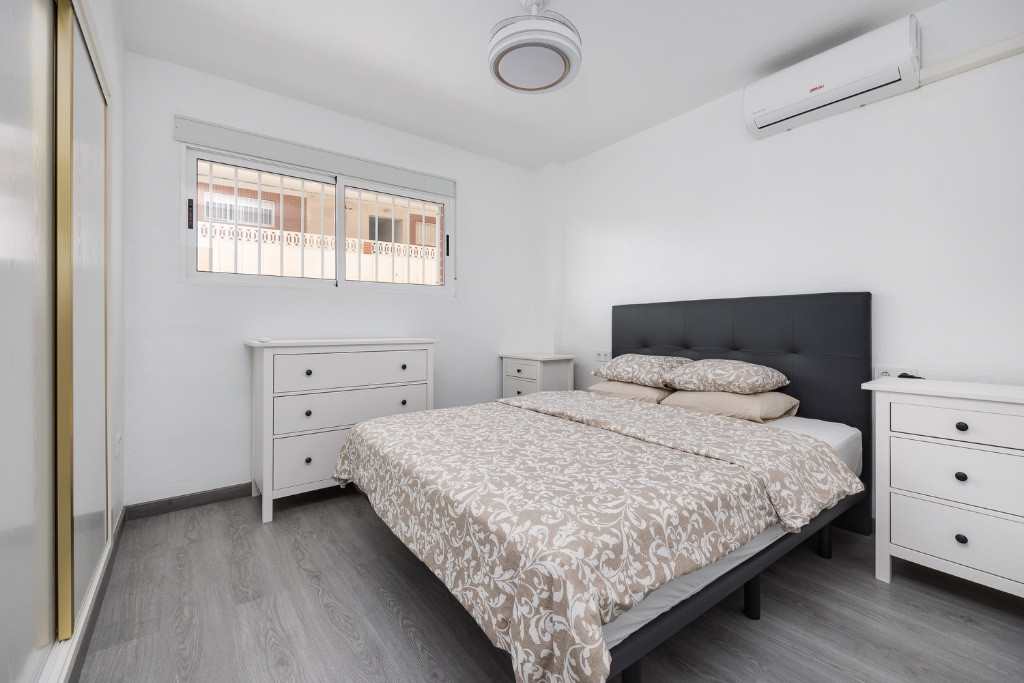 Appartement te koop in Punta Prima | 2 slaapkamers H5265382