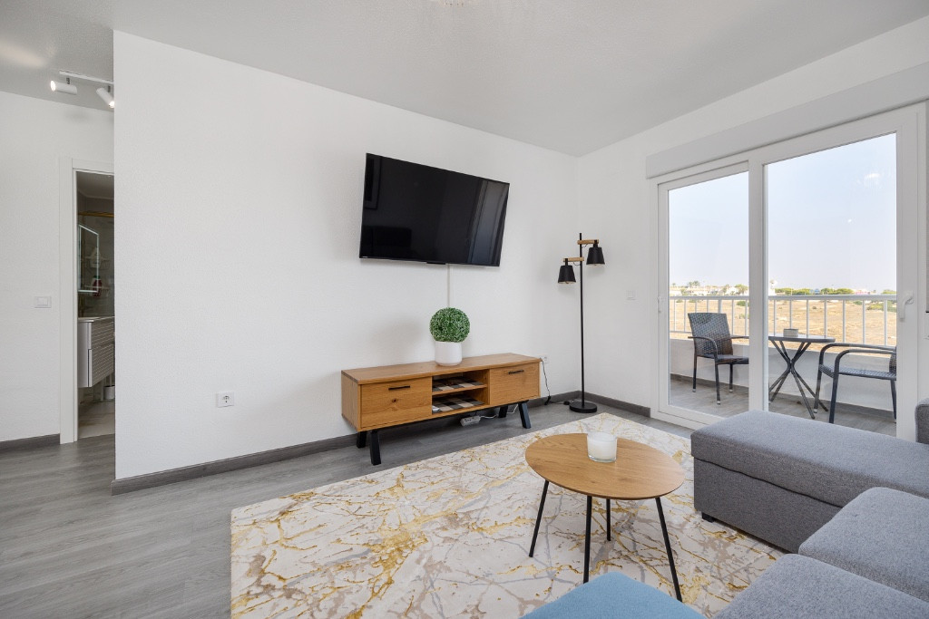 Appartement te koop in Punta Prima | 2 slaapkamers H5265382