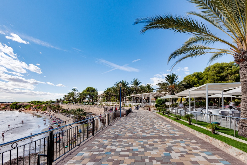 Appartement te koop in Punta Prima | 2 slaapkamers H5265382