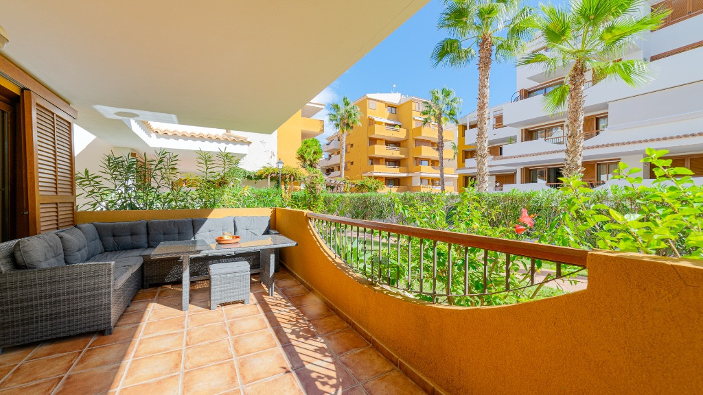 Appartement te koop in Punta Prima | 2 slaapkamers H5265403