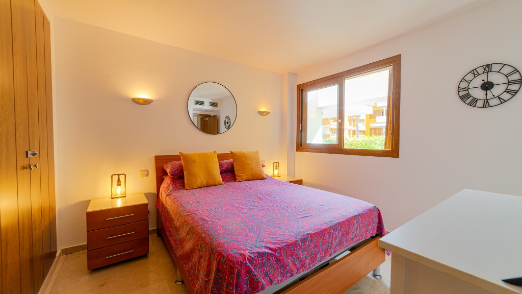 Appartement te koop in Punta Prima | 2 slaapkamers H5265403