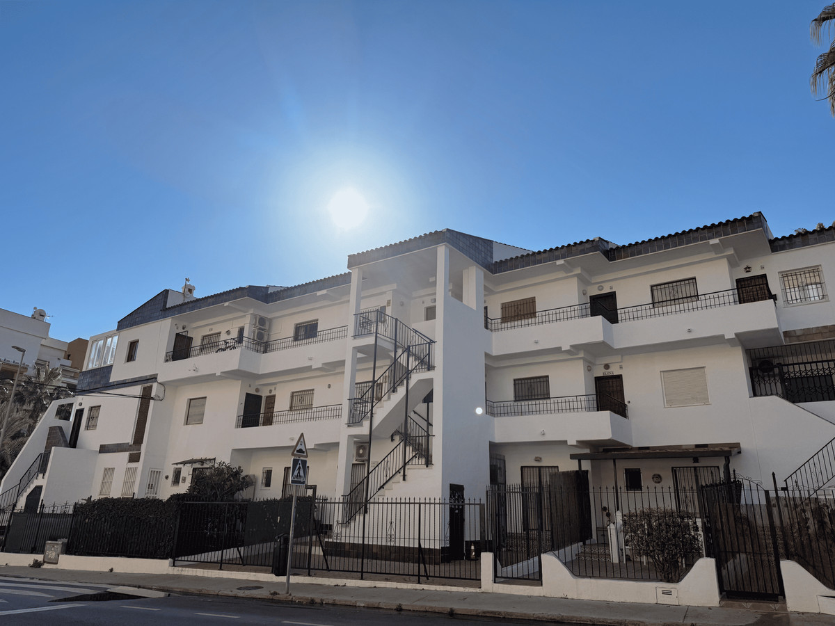 Appartement te koop in Punta Prima | 1 slaapkamers H5304442
