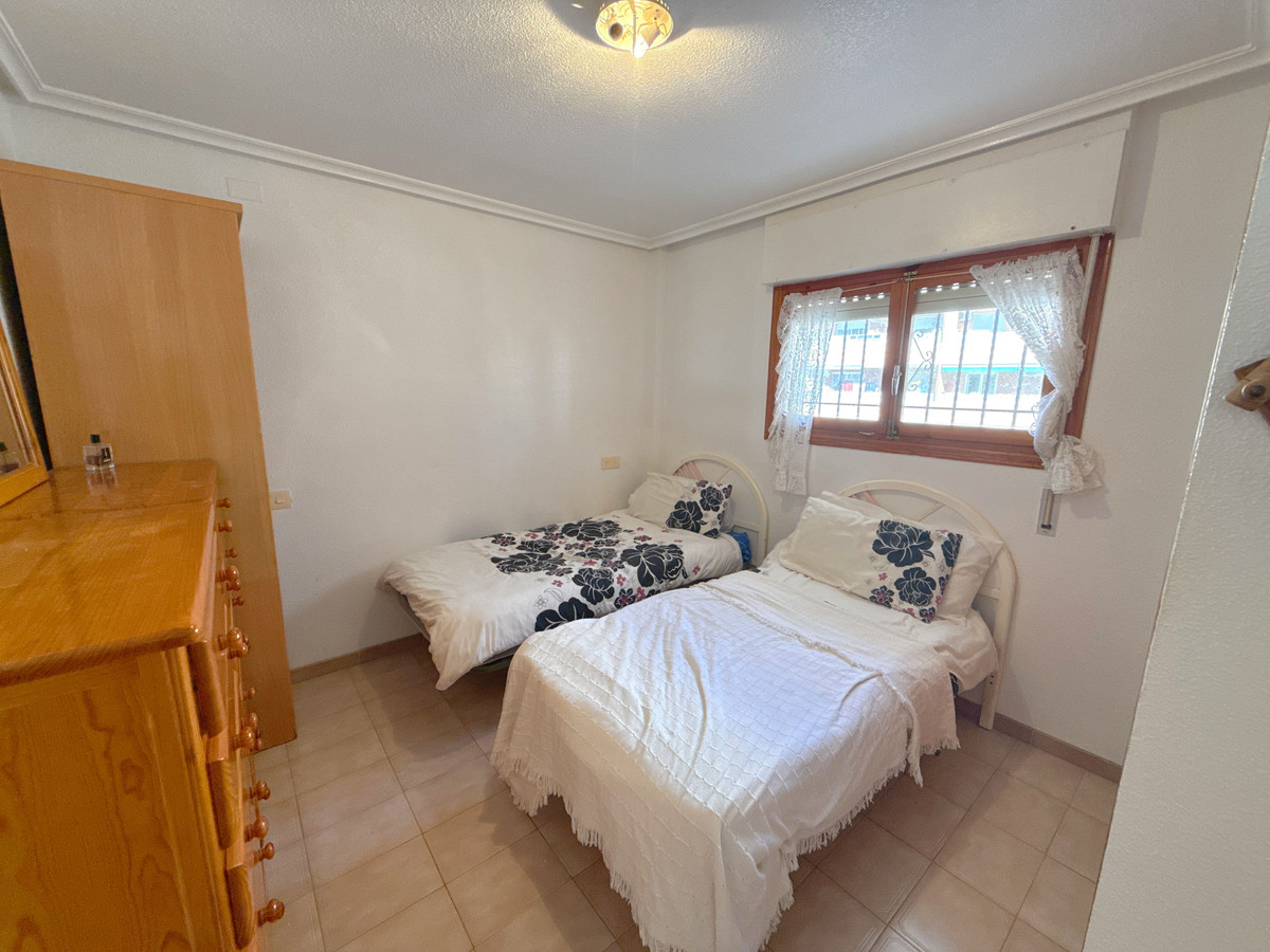 Appartement te koop in Punta Prima | 1 slaapkamers H5304442