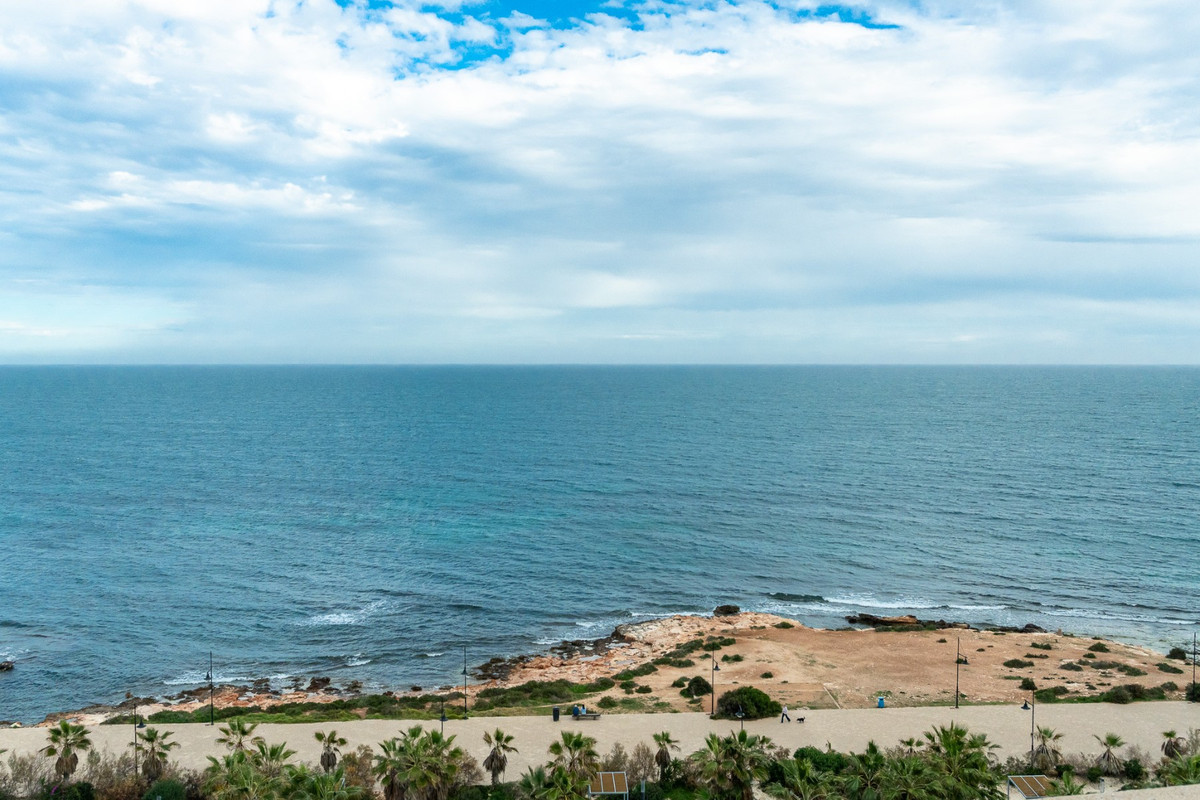 Penthouse te koop in Punta Prima | 4 slaapkamers H5306242