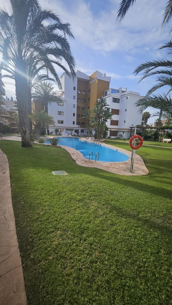 Appartement te koop in Punta Prima | 2 slaapkamers H5310772