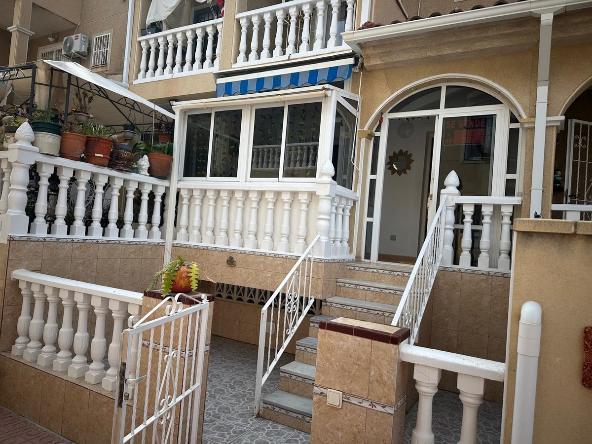 Appartement te koop in Punta Prima | 3 slaapkamers H5319037