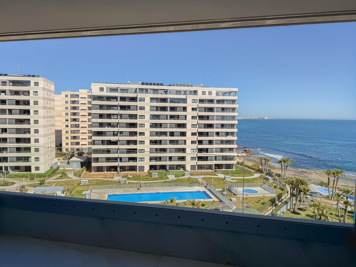 Appartement te koop in Punta Prima | 2 slaapkamers H5342287