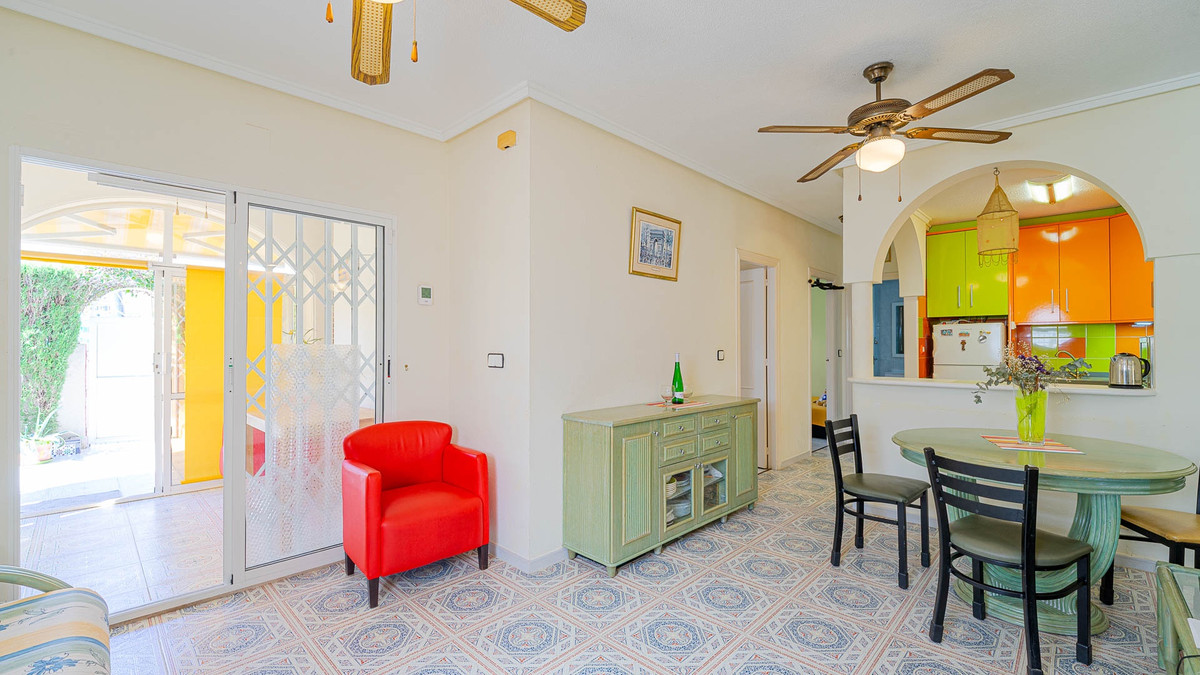 Appartement te koop in Punta Prima | 2 slaapkamers H5343790