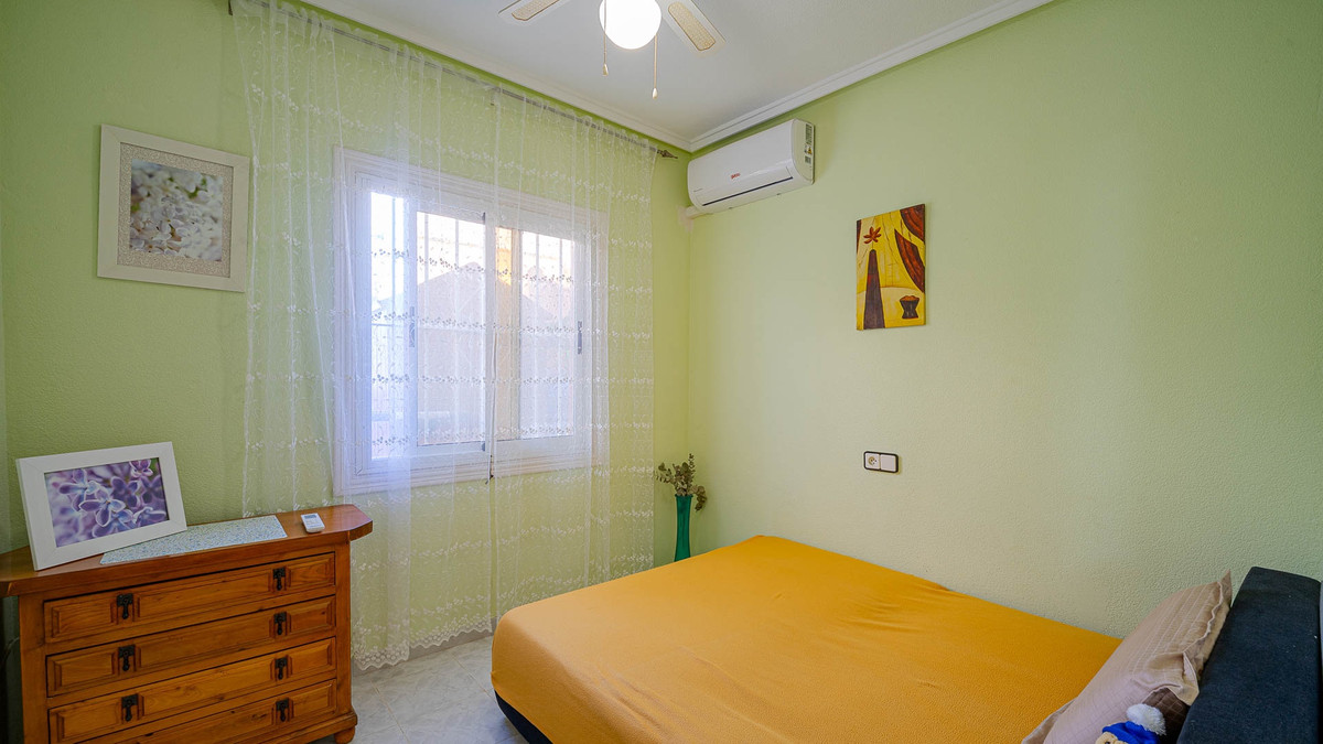 Appartement te koop in Punta Prima | 2 slaapkamers H5343790