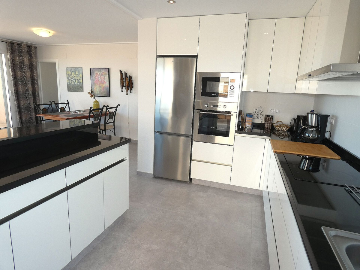 Appartement te koop in Punta Prima | 3 slaapkamers H5347597