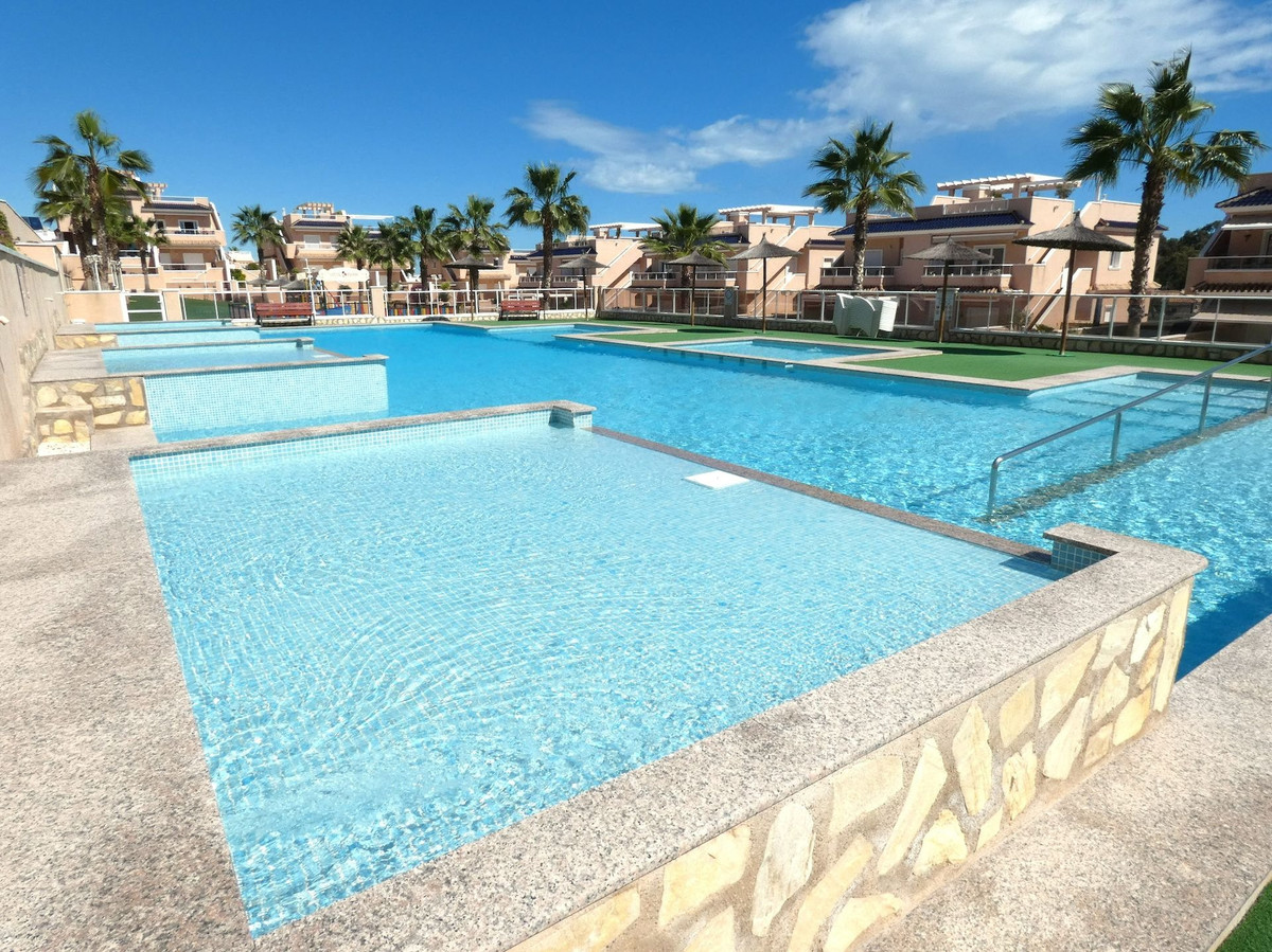 Appartement te koop in Punta Prima | 3 slaapkamers H5347597