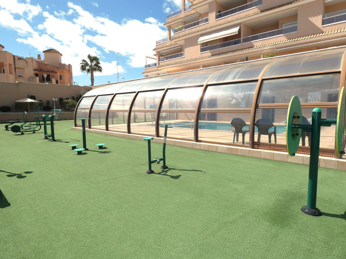 Appartement te koop in Punta Prima | 3 slaapkamers H5347597