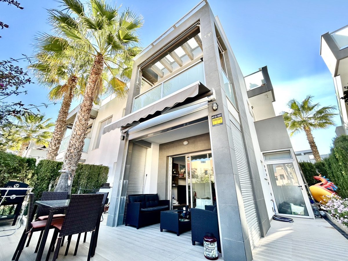 Appartement te koop in Punta Prima | 2 slaapkamers H5363050