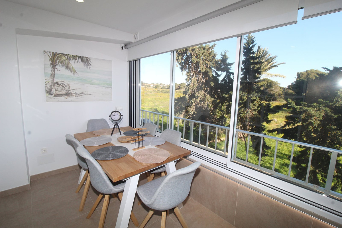 Appartement te koop in Punta Prima | 2 slaapkamers H5370331