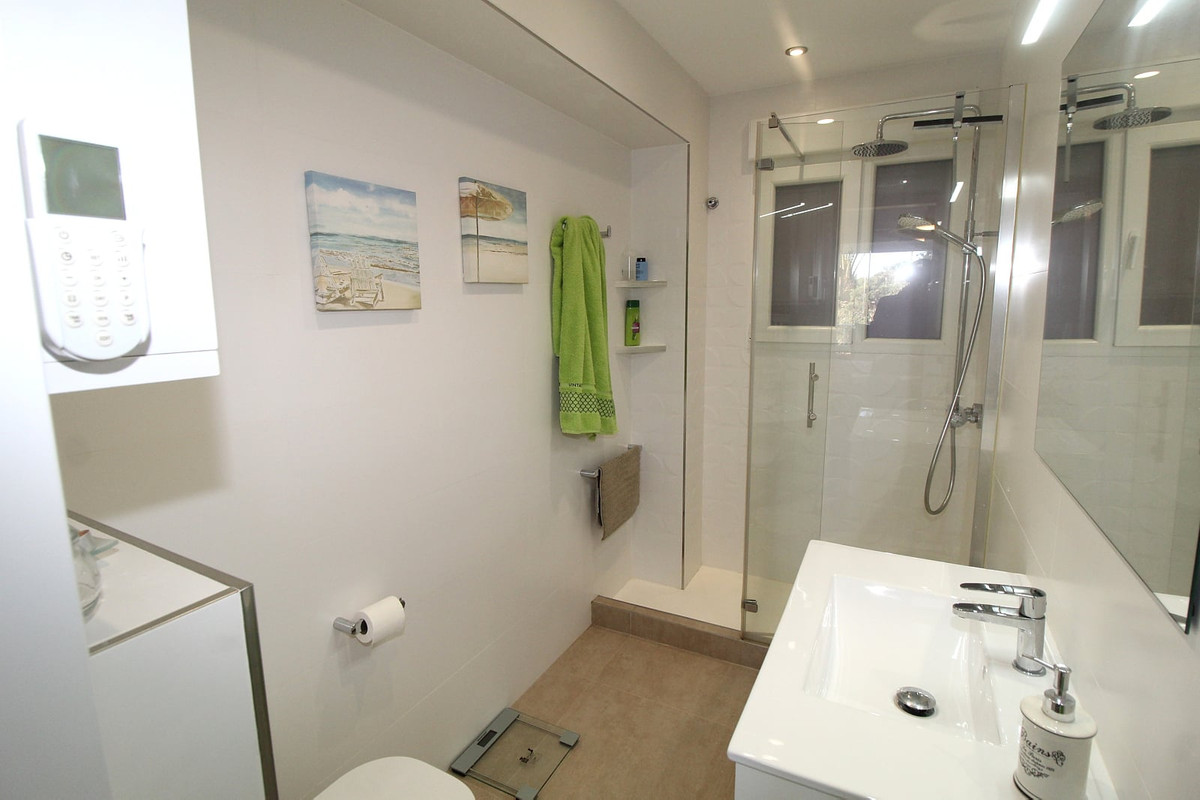 Appartement te koop in Punta Prima | 2 slaapkamers H5370331