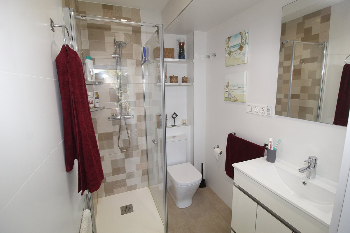 Appartement te koop in Punta Prima | 2 slaapkamers H5370331
