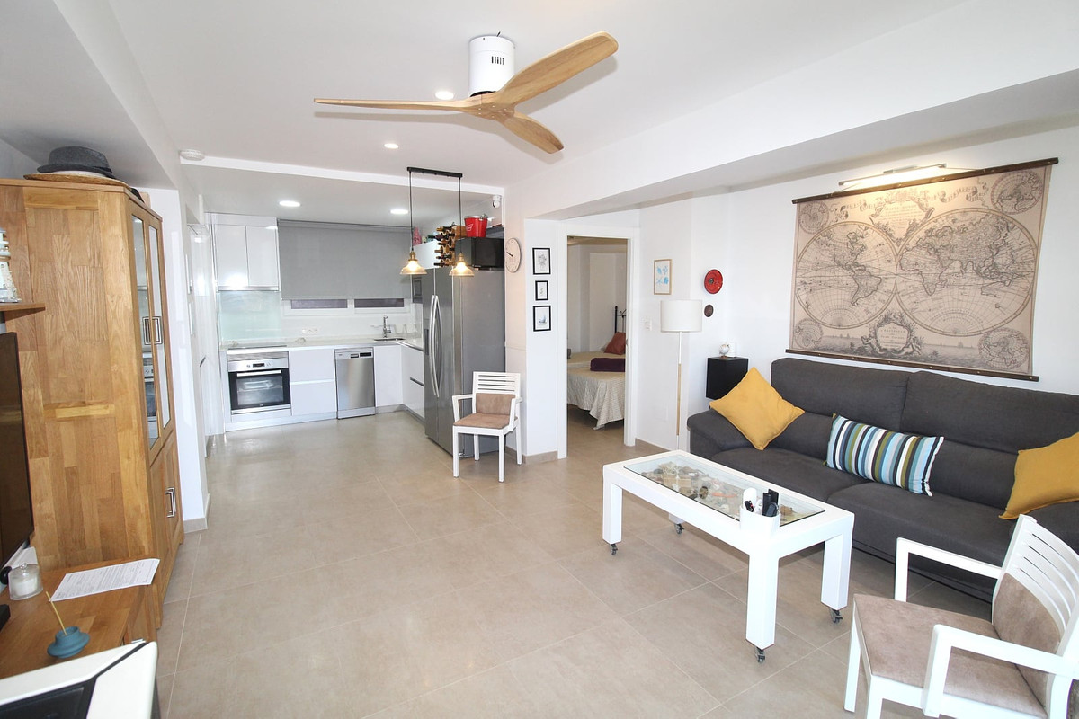 Appartement te koop in Punta Prima | 2 slaapkamers H5370331