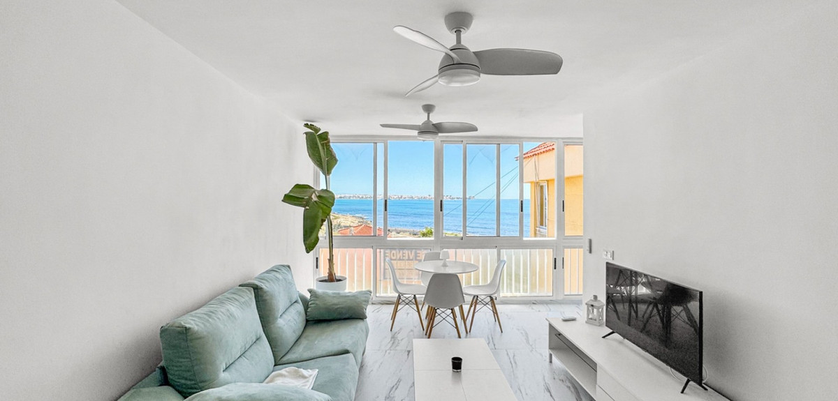 Appartement te koop in Punta Prima | 1 slaapkamers H5380522