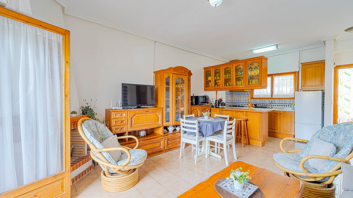 Appartement te koop in Punta Prima | 2 slaapkamers H5382349