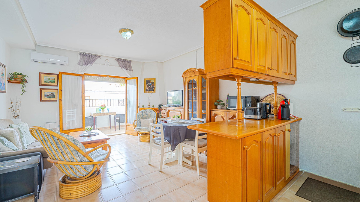 Appartement te koop in Punta Prima | 2 slaapkamers H5382349