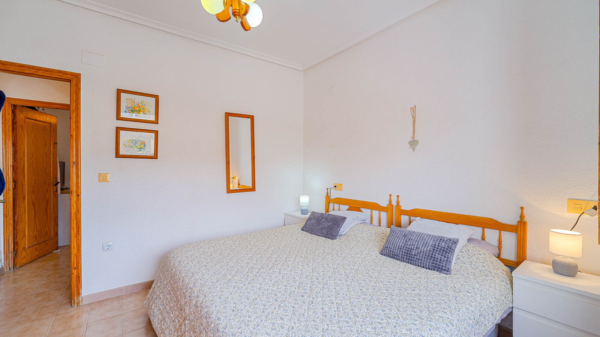 Appartement te koop in Punta Prima | 2 slaapkamers H5382349