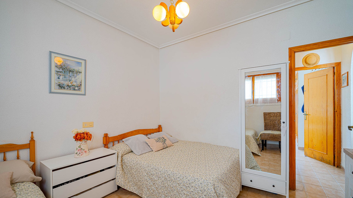 Appartement te koop in Punta Prima | 2 slaapkamers H5382349