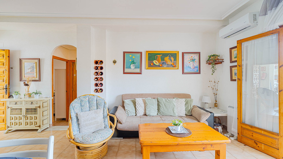 Appartement te koop in Punta Prima | 2 slaapkamers H5382349