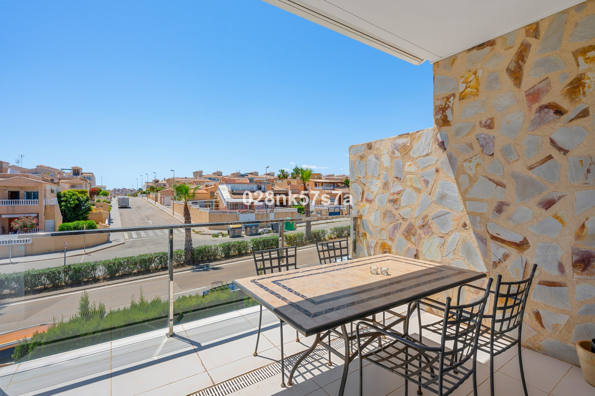 Appartement te koop in Punta Prima | 3 slaapkamers H5383504