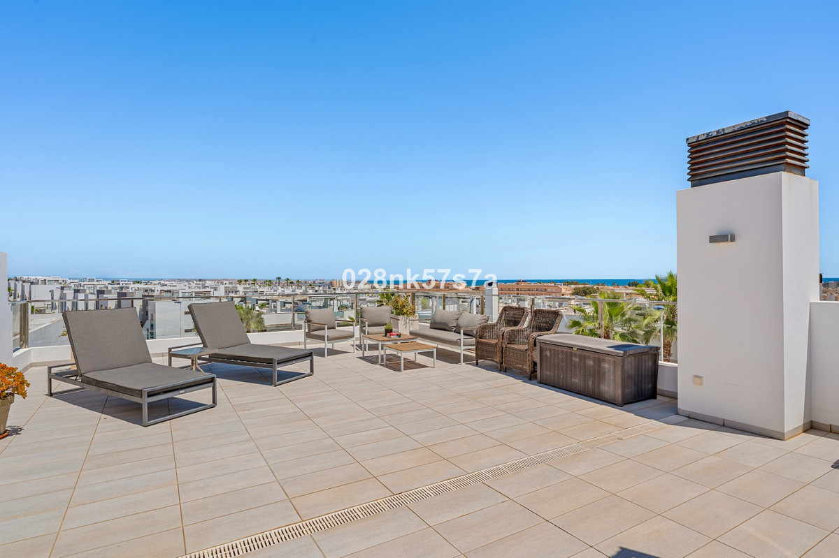 Appartement te koop in Punta Prima | 3 slaapkamers H5383504