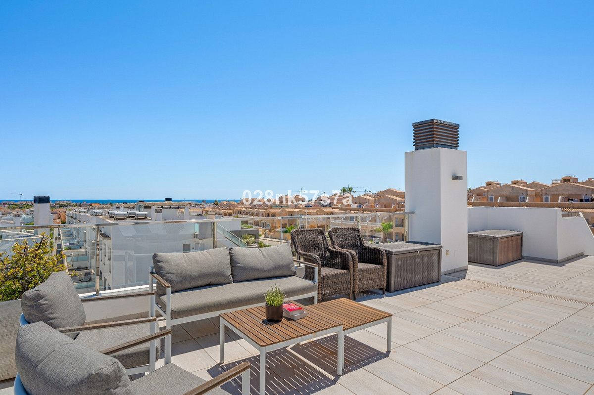 Appartement te koop in Punta Prima | 3 slaapkamers H5383504
