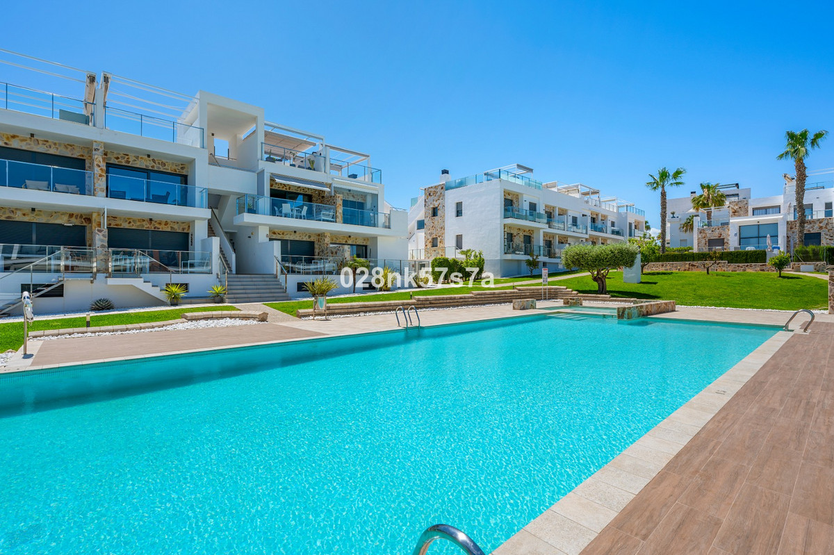 Appartement te koop in Punta Prima | 3 slaapkamers H5383504