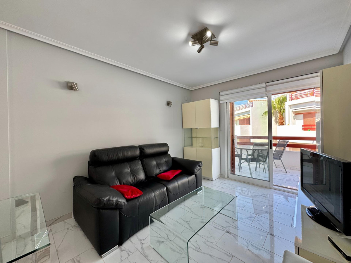 Penthouse te koop in Punta Prima | 2 slaapkamers H5387530