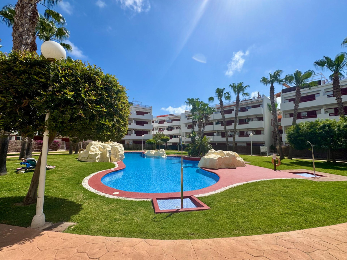 Penthouse te koop in Punta Prima | 2 slaapkamers H5387530