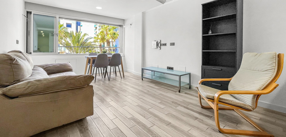 Appartement te koop in Punta Prima | 2 slaapkamers H5408728