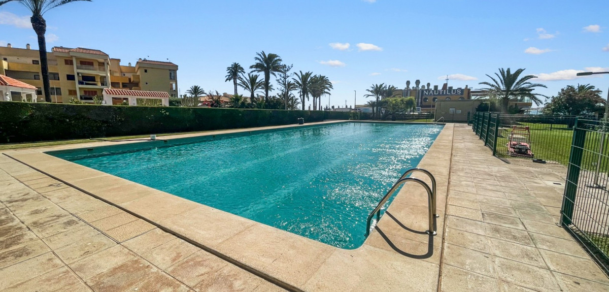 Appartement te koop in Punta Prima | 2 slaapkamers H5408728