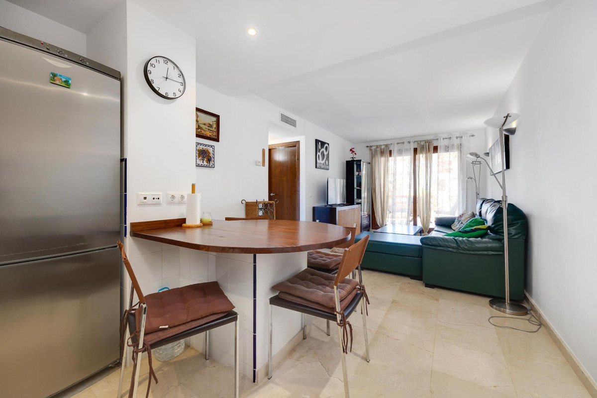 Appartement te koop in Punta Prima | 2 slaapkamers H5408980