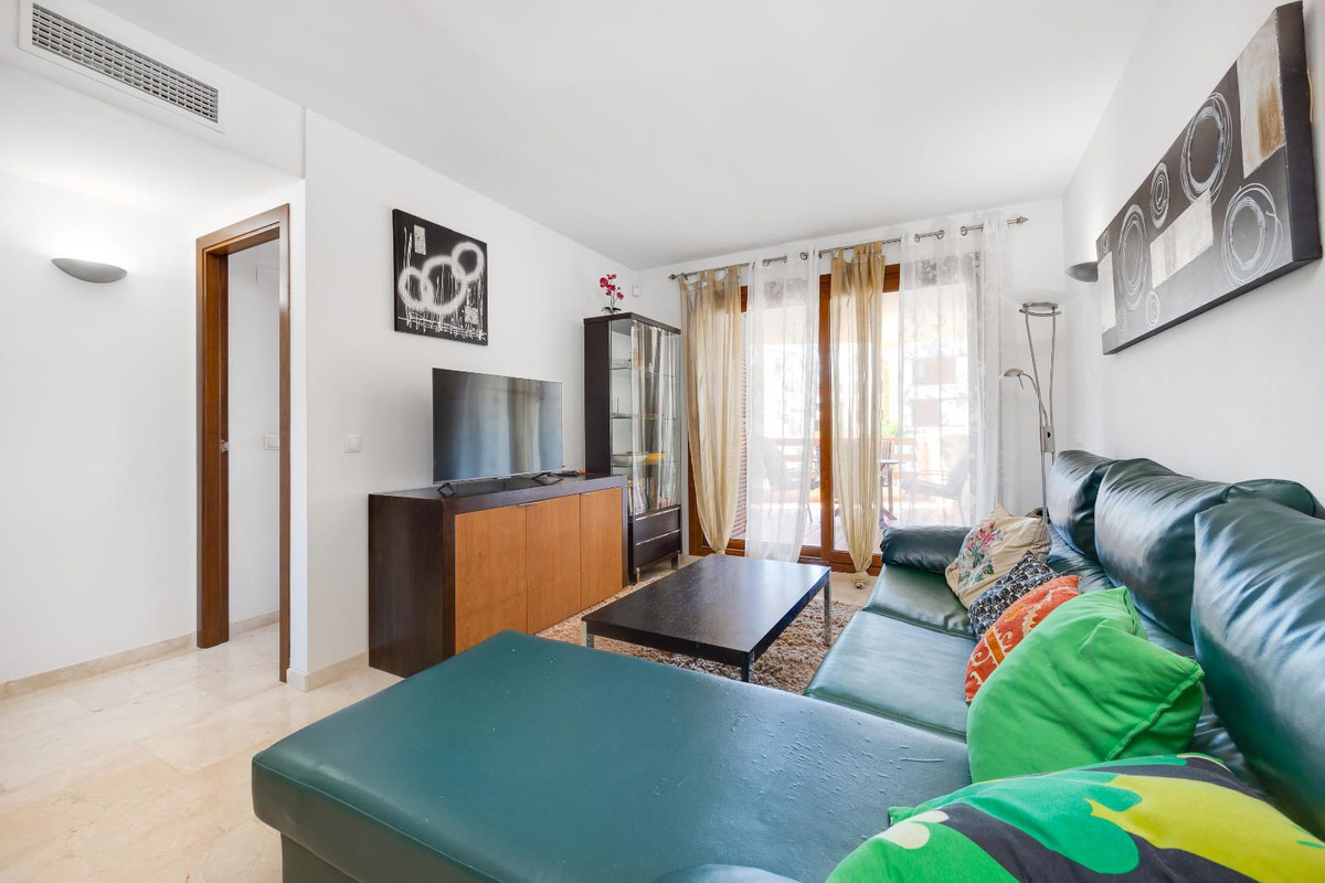Appartement te koop in Punta Prima | 2 slaapkamers H5408980