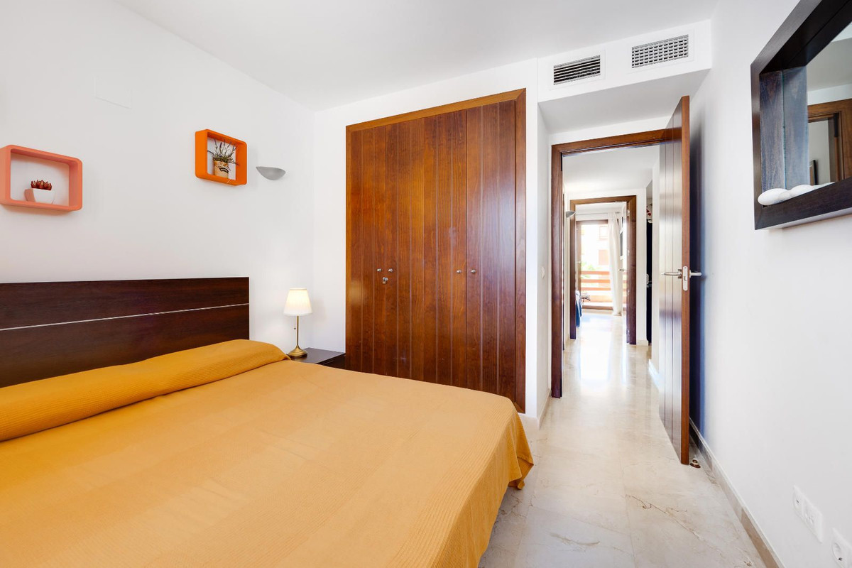 Appartement te koop in Punta Prima | 2 slaapkamers H5408980