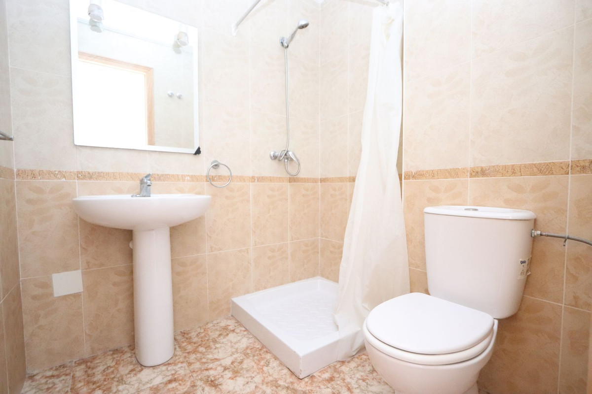 Appartement te koop in Punta Prima | 2 slaapkamers H5435926