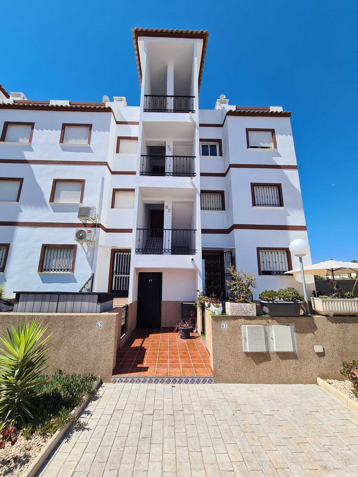 Appartement te koop in Punta Prima | 2 slaapkamers H5435926