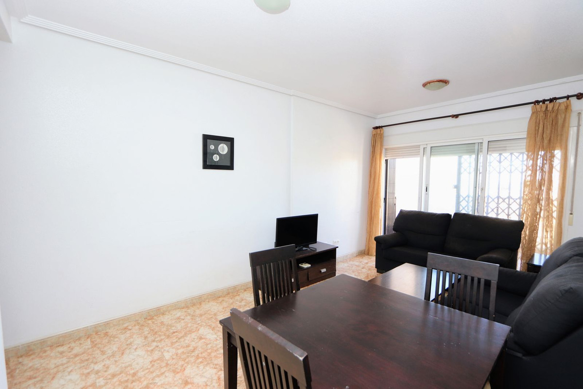 Appartement te koop in Punta Prima | 2 slaapkamers H5435926