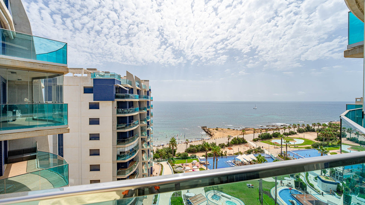 Appartement te koop in Punta Prima | 2 slaapkamers H5440750
