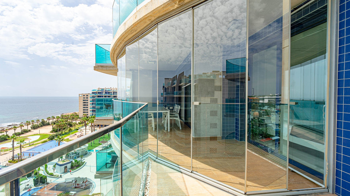 Appartement te koop in Punta Prima | 2 slaapkamers H5440750