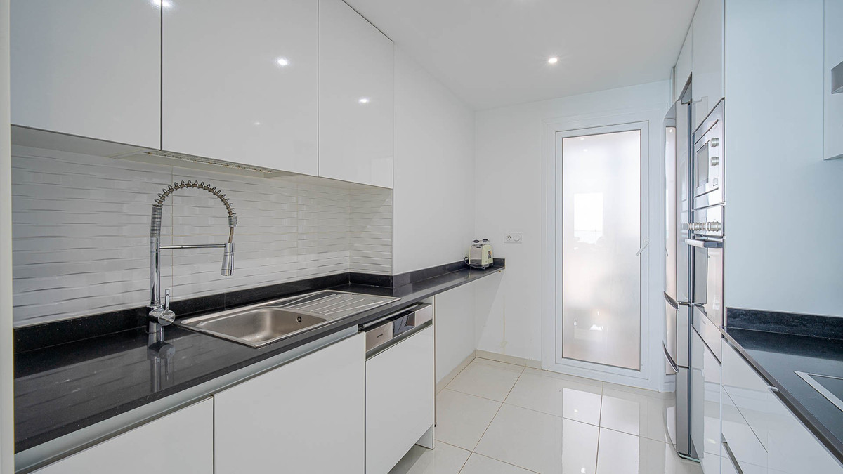 Appartement te koop in Punta Prima | 2 slaapkamers H5440750