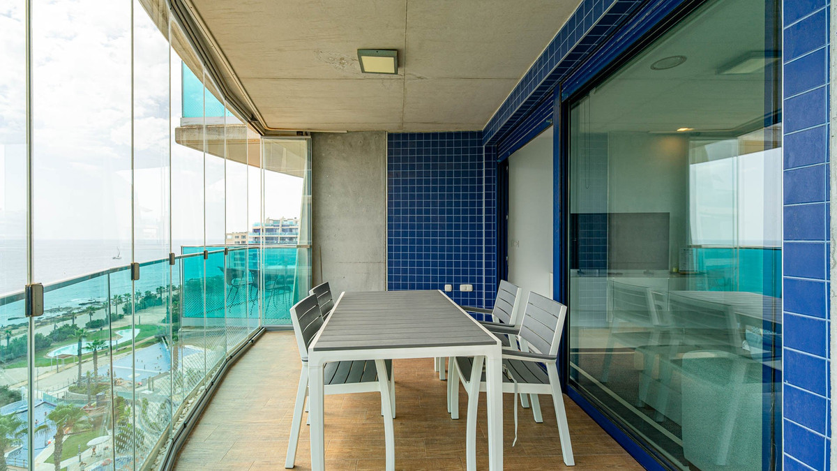 Appartement te koop in Punta Prima | 2 slaapkamers H5440750