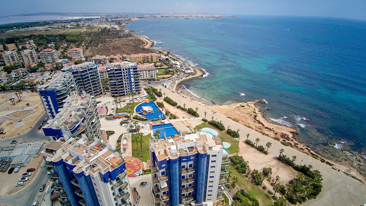 Appartement te koop in Punta Prima | 2 slaapkamers H5440750
